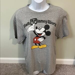 Disney Parks Walt Disney World Mickey Mouse Shirt. Small. Excellent Condition!